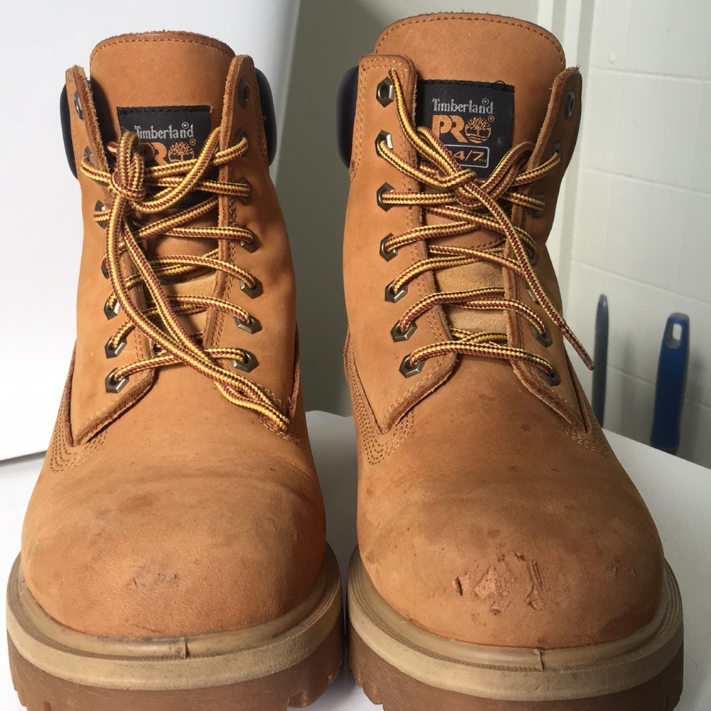 Worn a few times basically brand new (affordable)